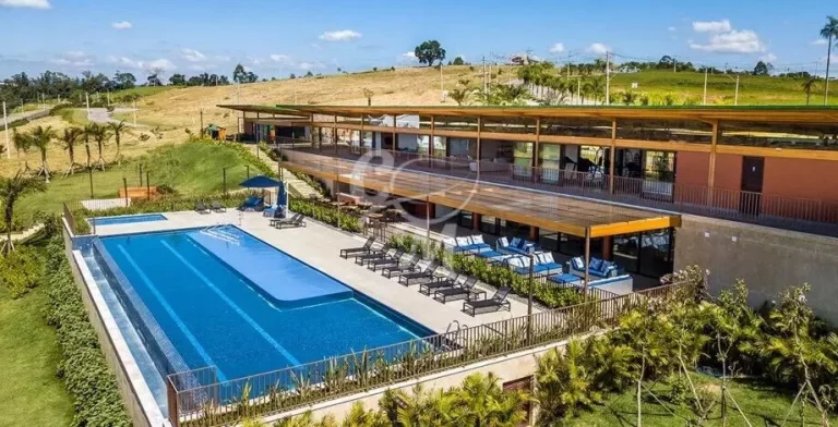 Imagem Terreno com 814m² em localização privilegiada