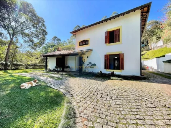 Imagem Casa em Condomínio a Venda no bairro Granja Viana - Embu das Artes, SP