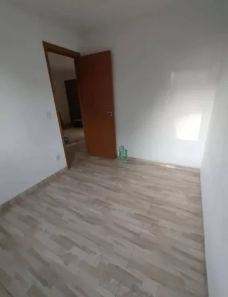 Imagem Apartamento com 2 dormitórios à venda, 44 m² por R$ 250.000,00 - Água Chata - Guarulhos/SP