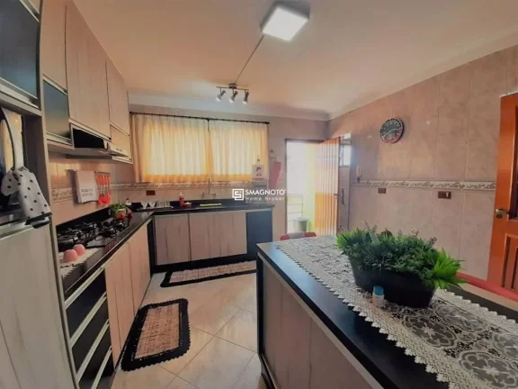 Imagem Casa com 3 dormitórios à venda, 186 m² por R$ 650.000,00 - Vila Rezende - Piracicaba/SP