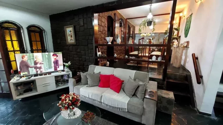 Imagem Casa de condomínio à venda em São Gonçalo, Centro, com 3 quartos, 240m2