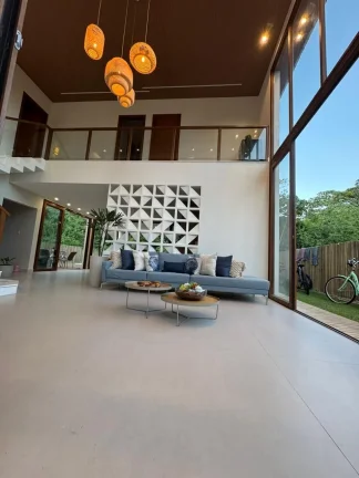 Imagem casa espaçosa em condomínio para chamar de lar na Praia do Forte