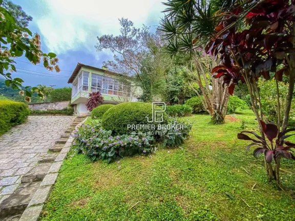 Imagem Casa à venda, 200 m² por R$ 850.000,00 - Cascata dos Amores - Teresópolis/RJ