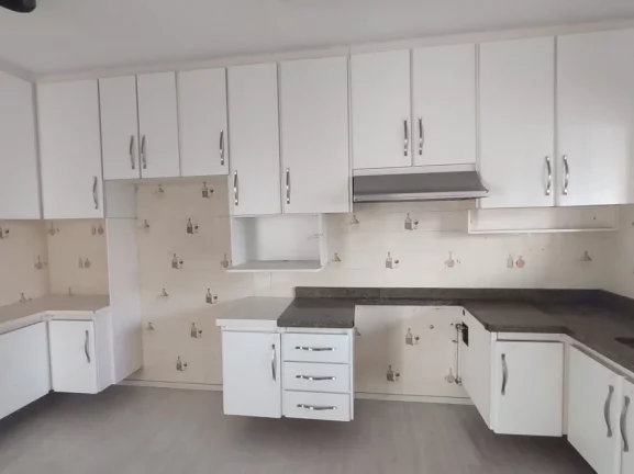 Imagem Apartamento com 3 dormitórios (1 suíte) , 2 Vagas de garagem, Pompeia, Portaria 24 hs, Gerador