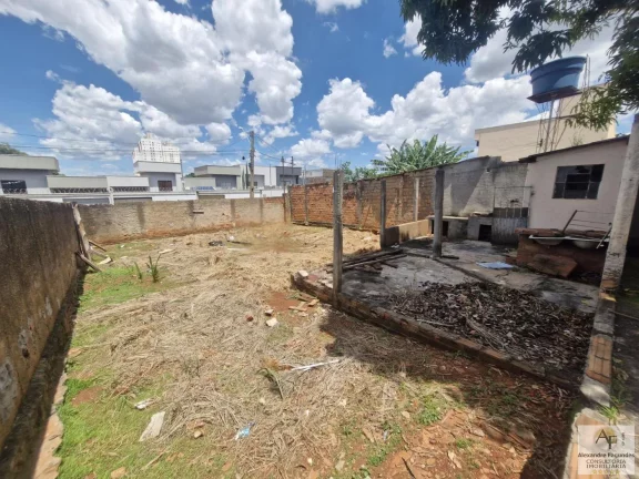 Imagem Lote para Venda em Goiânia, Vila Regina