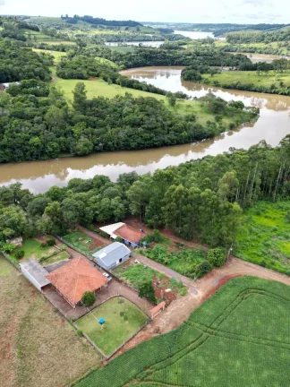Imagem Casa mobiliada frente para água com churrasqueira e pomar em Boa Vista da Aparecida