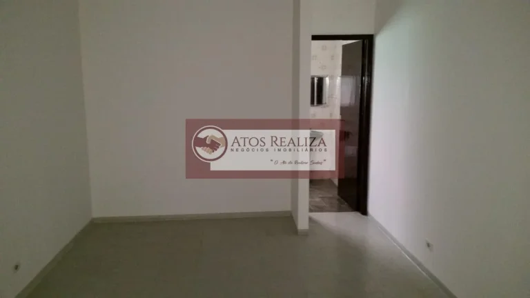 Imagem Vendo lindo sobrado com Edícula em Jardim Santa Cruz (Campo Grande) - São Paulo 167M², 4 Dormitórios, 1 Suíte, 3 Banheiros e 2 vagas de garagem por R$ 670.000. Oportunidade.