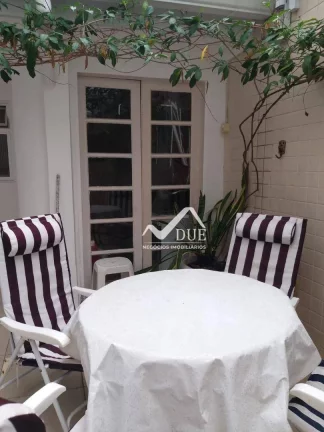 Imagem Casa com 3 dormitórios à venda, 161 m² por R$ 1.480.000,00 - Boqueirão - Santos/SP