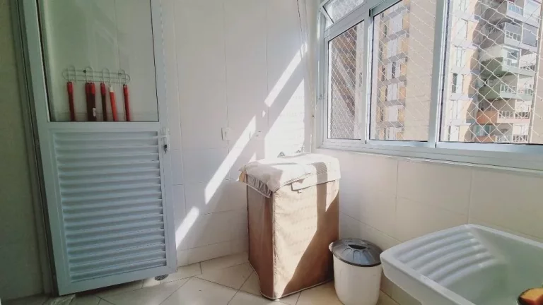 Imagem Apartamento com 2 dormitórios à venda, 95 m² - Pitangueiras - Guarujá/SP