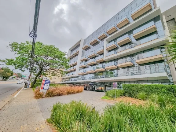Imagem Conjunto Comercial Vila Romana - 50M², 1 Vaga Determinada, Móveis Planejados, Sacada, Split.