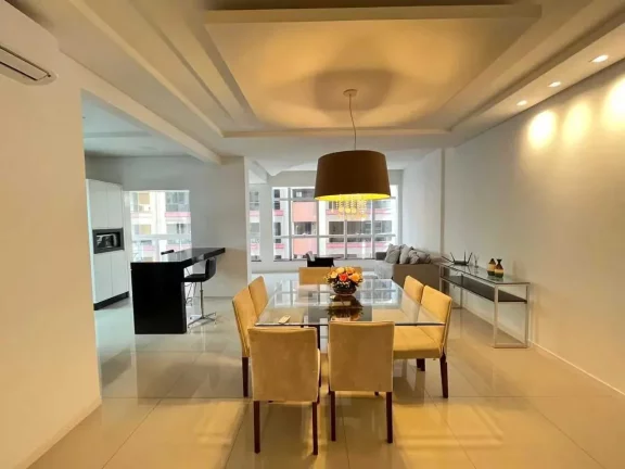 Imagem Apartamento mobiliado com 3 suítes e vaga de garagem dupla em Itapema