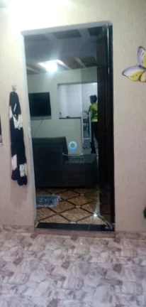 Imagem Casa à venda localizada na Rua Trinta e Três, com 220m² de área total. Possui 3 quartos, sendo 1...