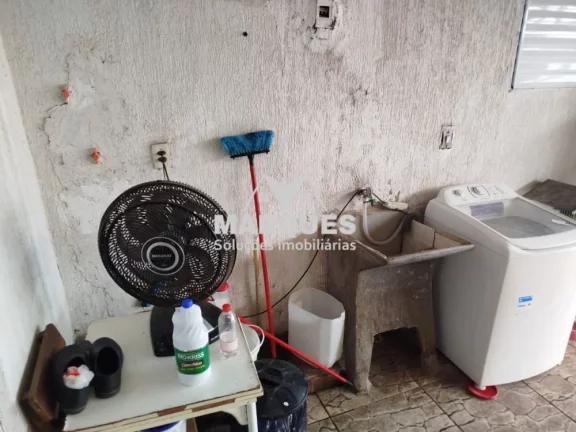 Imagem Imovel a venda com 2 casas e piscina