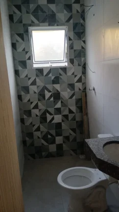 Imagem Casa para Venda em Itanhaém, Jardim Regina, 2 dormitórios, 1 suíte, 2 banheiros, 2 vagas