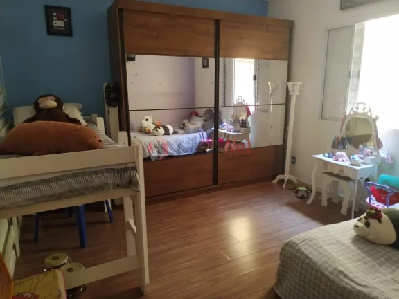Imagem Sobrado Mobiliado 3 dormitórios Suíte master,varanda , área gourmet ,2 vagas, bairro Jardim Las Vegas ,Santo André