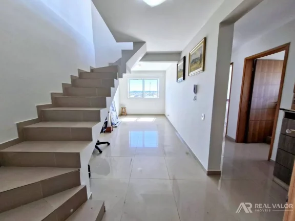 Imagem Cobertura Duplex Exclusiva para Locação no Bairro Iguaçu em Araucária PR