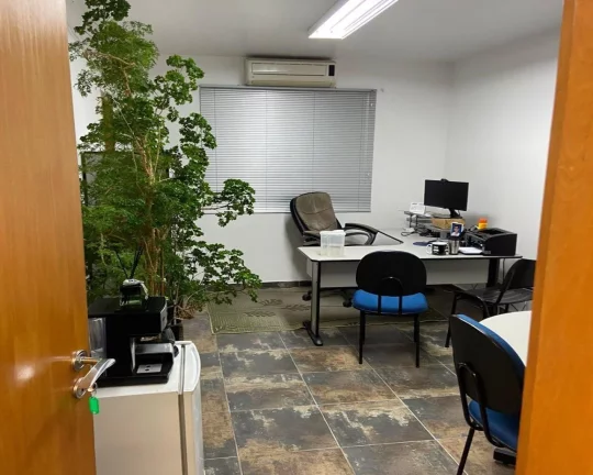 Imagem Casa Comercial - 4 salas - Metrô Butantã
