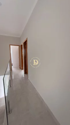 Imagem Sobrado Novo - Cidade Salvador - Jacareí - 2 dorms - 68m²