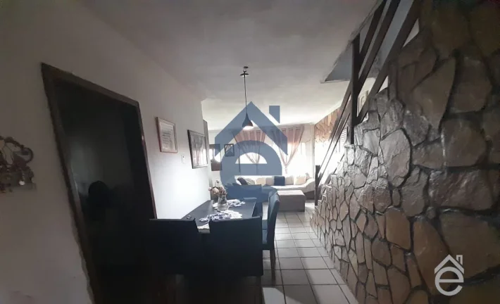 Imagem Casa com primeiro andar à venda próximo ao Shopping Pátio e UNIMA, no Benedito B