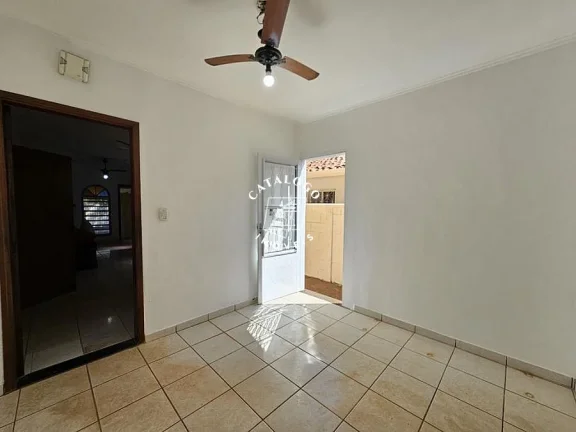 Imagem Casa a Venda no bairro Independência - Ribeirão Preto, SP
