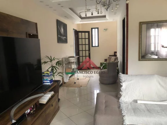 Imagem Casa com 2 dormitórios à venda, 195 m² por R$ 450.000,00 - Tribobó - São Gonçalo/RJ