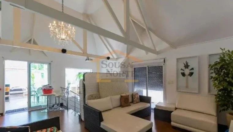 Imagem Casa de condomÃ­nio, com 3 dormitÃ³rios, sendo 3 suÃ­tes, 5 banheiros, possui amplos ambientes, armÃ...