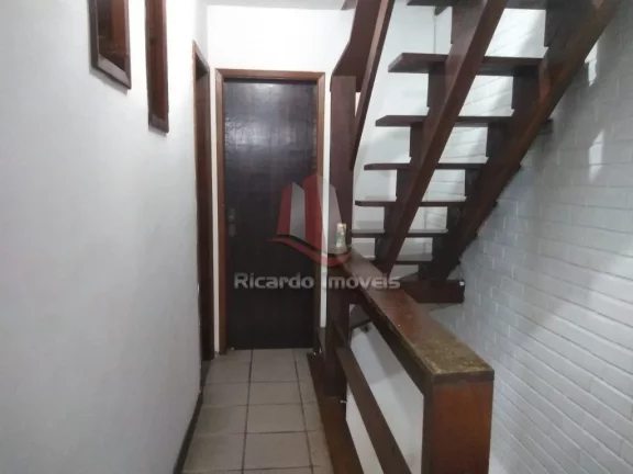Imagem Apartamento Triplex Mobiliado Peró
