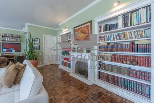 Imagem Apartamento reformado na Av Higienópolis com 3 quartos ( 1 suíte ) e 2 vagas, 219m³