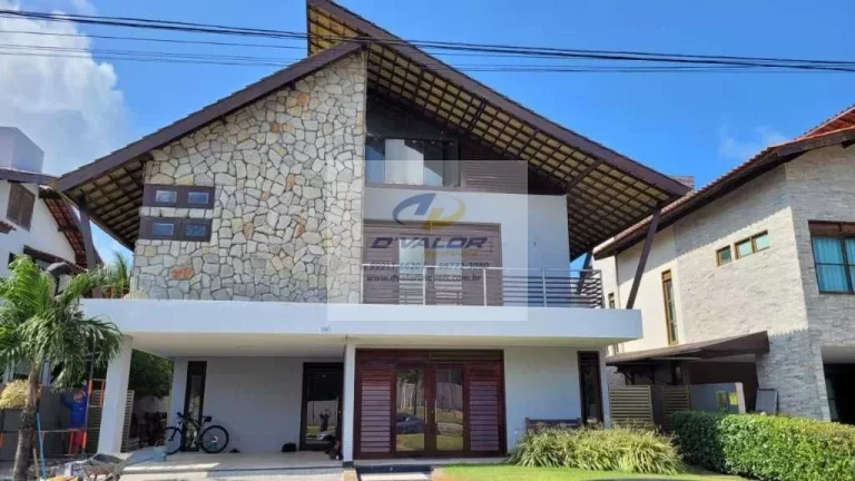 Imagem Vendo Casa em Condomínio Fechado, com 481 m², 4 suítes, sala p/ 4 ambientes, espaço gourmet e 2 vagas