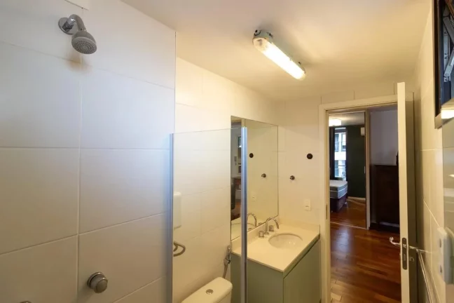 Imagem Apartamento para Venda em São Paulo, Pinheiros, 1 dormitório, 1 banheiro, 1 vaga