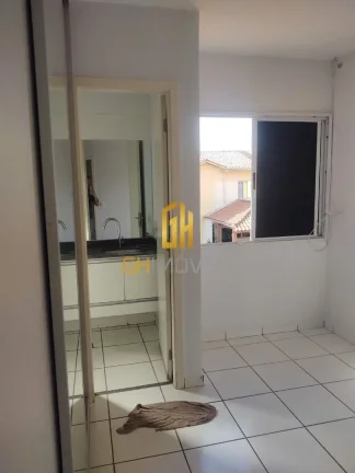 Imagem Sobrado com 3 quartos no Condomínio Las Vegas, em terreno com 200m² com 130m² de área construíd...