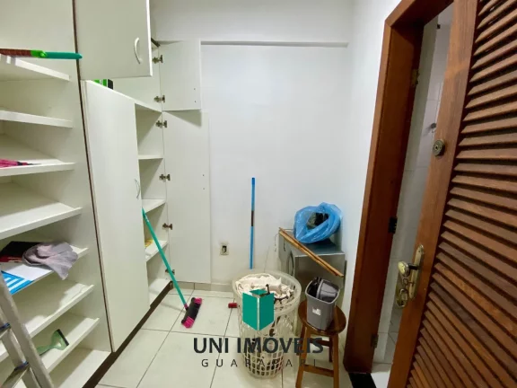 Imagem Apartamento à venda com vista para o mar em Guarapari, 3 quartos e suíte