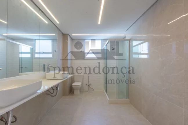 Imagem Apartamento na Rua Maranhão com 4 dormitórios (1 suíte) e 2 vagas, 220m2