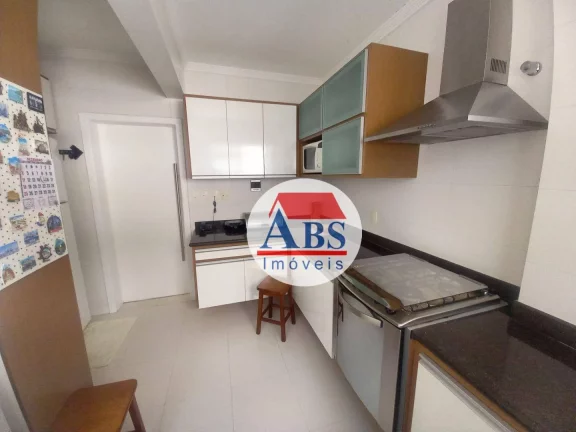 Imagem Apartamento com 3 dormitórios à venda, 100m² por R$ 700.000 - Gonzaga - Santos/SP Um por andar