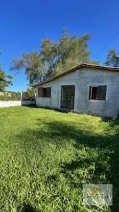 Imagem Casa Ampla com Potencial de Valorização em Jaguaruna