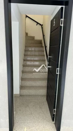 Imagem Village tipo sobrado com 2 suites. 4 banheiros, espaço gourmet para churrasqueira à venda, 89 m² por R$ 810.000 - Boqueirão - Santos/SP