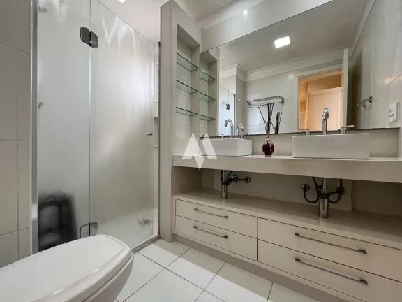 Imagem Apartamento 3 quartos/suítes/3vagas/varanda e lazer à venda no Embaré - Santos/SP