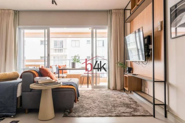 Imagem Apartamento studio mobiliado, 47m², 1 dormitório e 1 vaga para alugar no Campo Belo