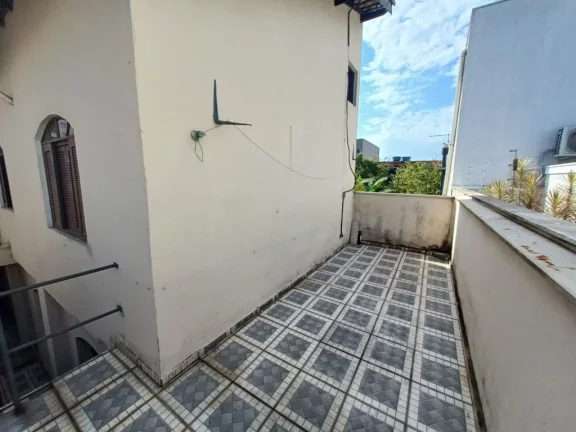 Imagem Sobrado com 3 dormitórios à venda, 161 m² por R$ 650.000,00 - Jardim Santa Helena - Suzano/SP