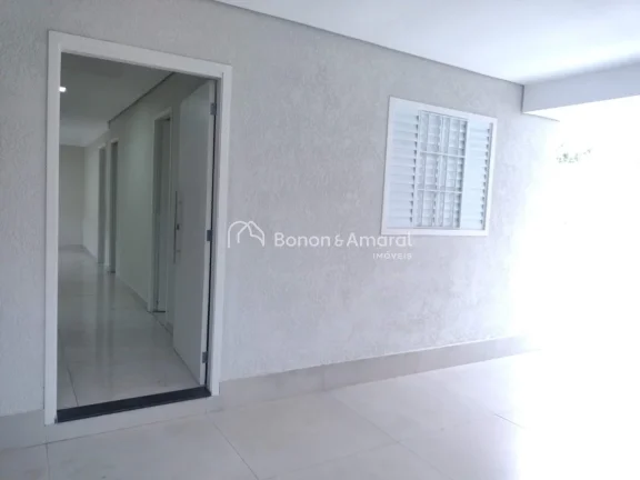 Imagem Oportunidade imperdível! Casa térrea reformada no Bairro Alto dos Pinheiros

Descubra o máximo de...