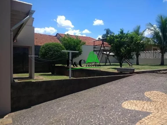 Imagem Casa para Venda em Americana, Vila Cordenonsi, 3 dormitórios, 1 suíte, 1 banheiro, 3 vagas