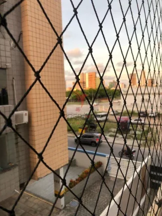 Imagem Apartamento de 3 Quartos no Bessa ,amplo em prédio com fachada reformada, perto de tudo
