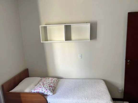 Imagem Apartamento mobiliado com 3 dormitórios sendo 1 suíte e 2 vagas de garagem em Itapema/SC