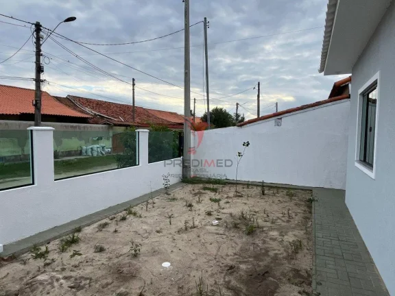 Imagem Casa Nova Primeira Locação - 2 Quartos c/ 1 Suíte- 300m da Praia!