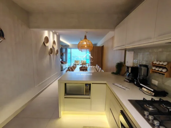 Imagem Apartamento atualizado e reformado com vista para o mar e lazer, 3 quartos com suíte e 2 vagas na Pitangueiras, Guarujá-SP - 165m² de área.