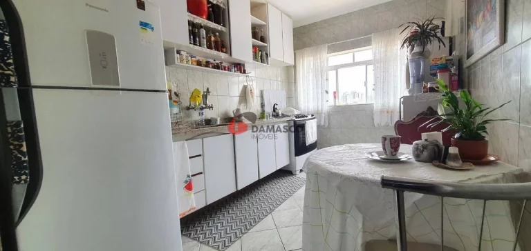 Imagem Sobrado à venda 3 Quartos, 2 Vagas, Olímpico, São Caetano do Sul - SP