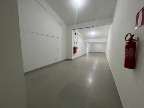 Espetacular Sala do nível da rua, no melhor ponto do Cabral Contagem!!

sala em Prédio residencial...