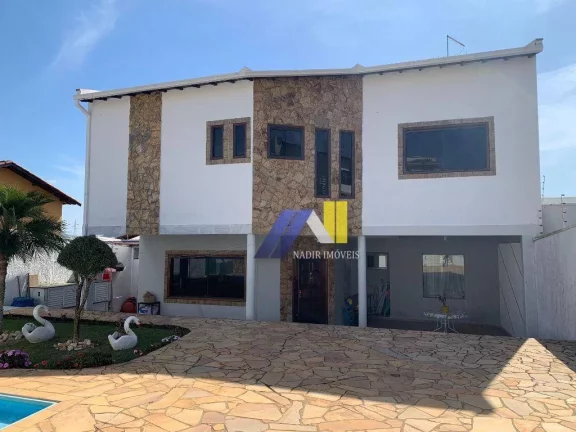 Casa com 4 Quartos à Venda, 242 m² em Altavile - Pouso Alegre