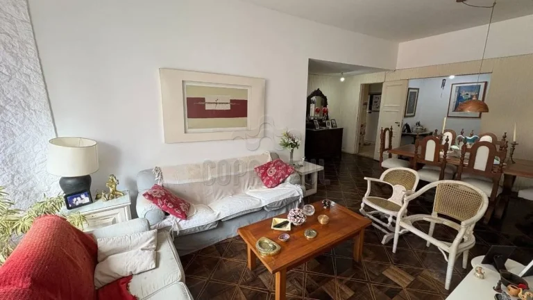 Imagem Leme - Residencial › Apartamento com 4 quarto(s) a Venda