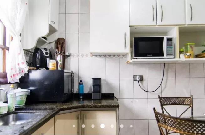 Imagem Sobrado para Alugar com 160m², 3 dormitórios, 1 suíte, 1 sala e 2 vagas!!!